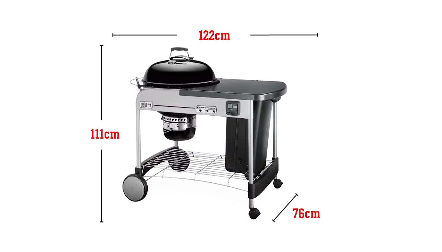 Passer til 13 hamburgere målt med Weber hamburgerpresse, total grillflate på 2342 kvadratcentimeter, innebygd termometer i lokket, Char-Baskets inkludert