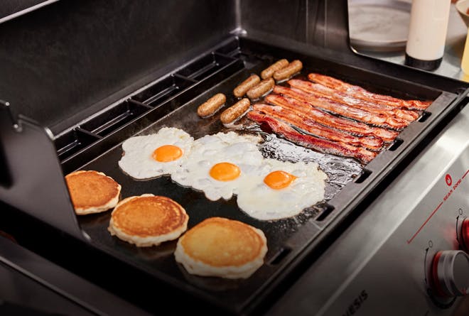 Weber 15.8 In. W. x 16 In. L. Carbon Steel Flat Top Grill Griddle - Power  Townsend Company