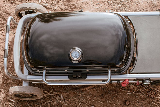 Weber Traveler Portable Gas Grill, Automatic Lid Lock