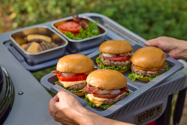 SUMMIT SMART GAS GRILL