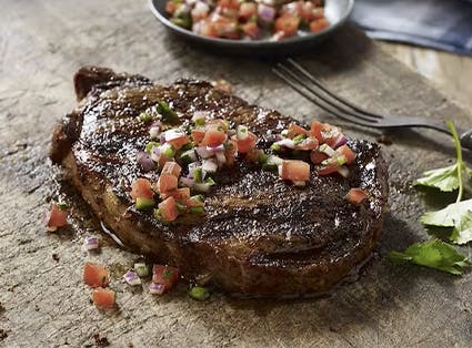 Chile-Garlic Rib Eyes with Fresh Salsa 